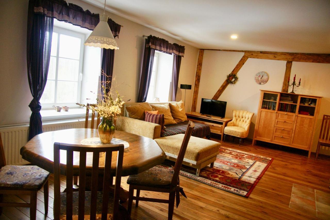 Ferienwohnung Bear Manor Lacu Muizina Pāle Exterior foto